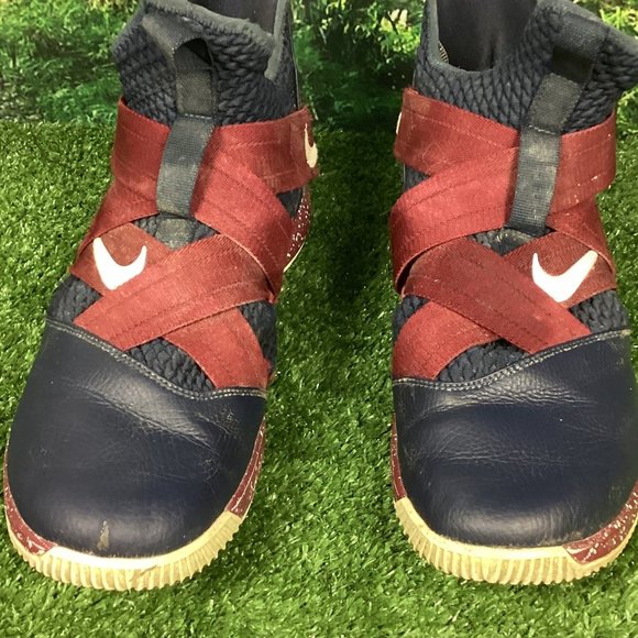Nike ID Lebron Soldier 12 XXII Sneaker Navy Blue Burgundy Red 13.5 main image 11